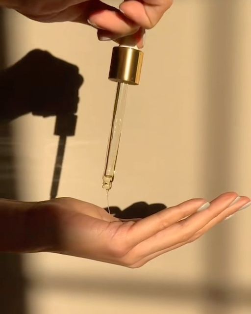 Why Salicylic Acid is the Gold Standard in Skincare?